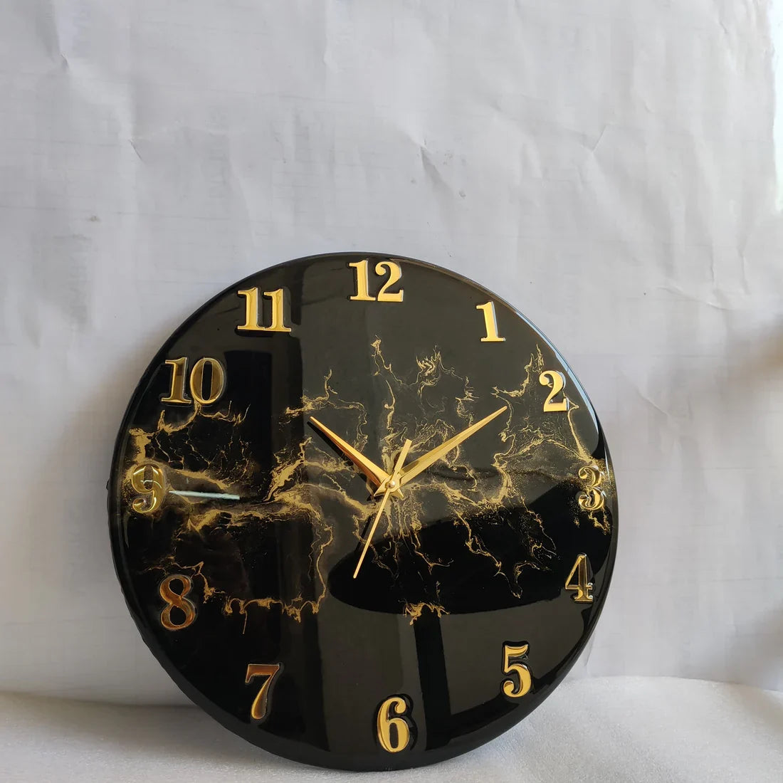 Golden Burst Noir – Artisan Black & Gold Luxury Resin Wall Clock (Festive 10% OFF + Free Shipping)
