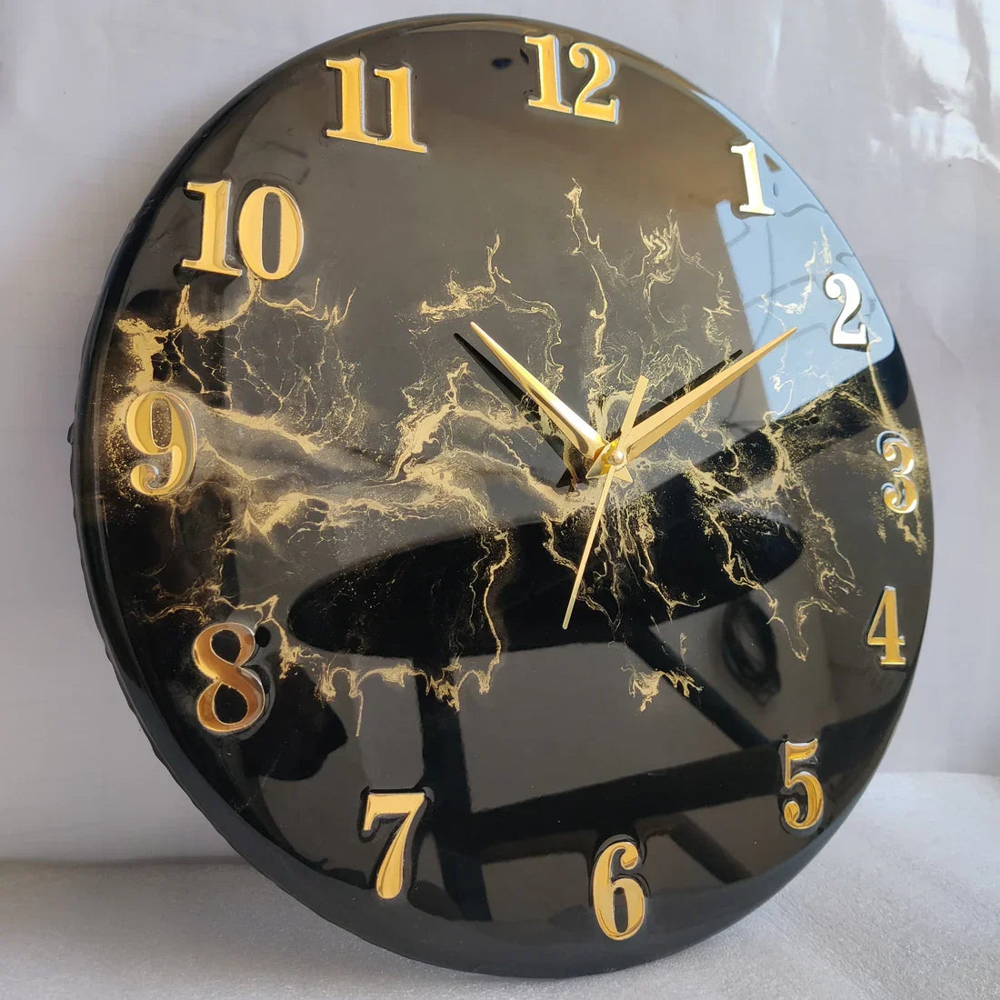 Golden Burst Noir – Artisan Black & Gold Luxury Resin Wall Clock (Festive 10% OFF + Free Shipping)