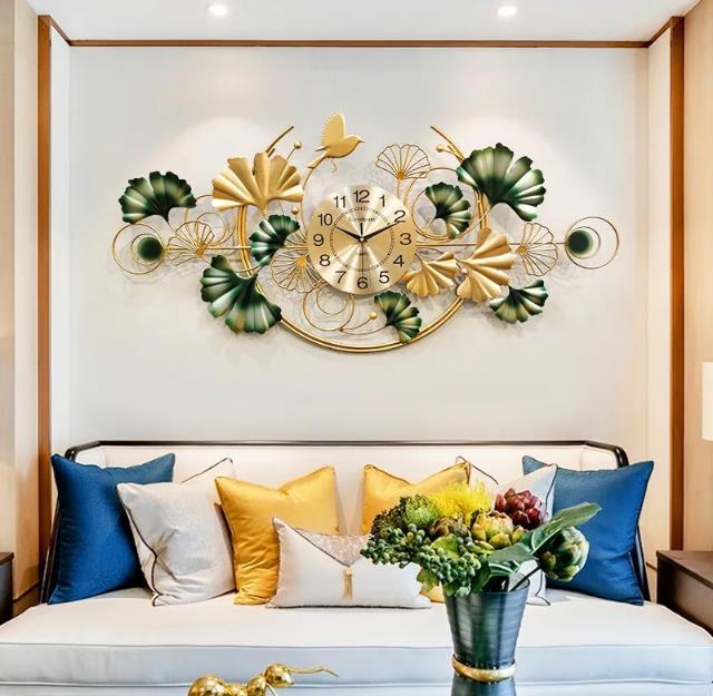 Green Gold Ginkgo Leaf Wall Clock