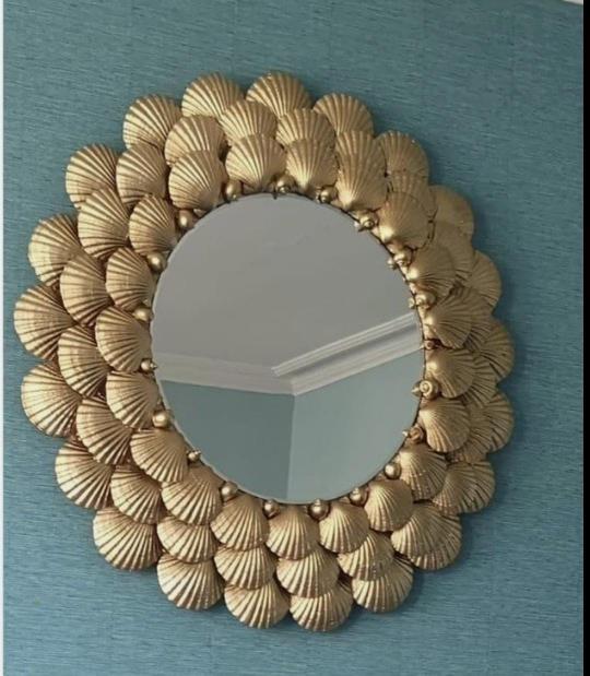 Golden Seashell Round Metal Wall Mirror