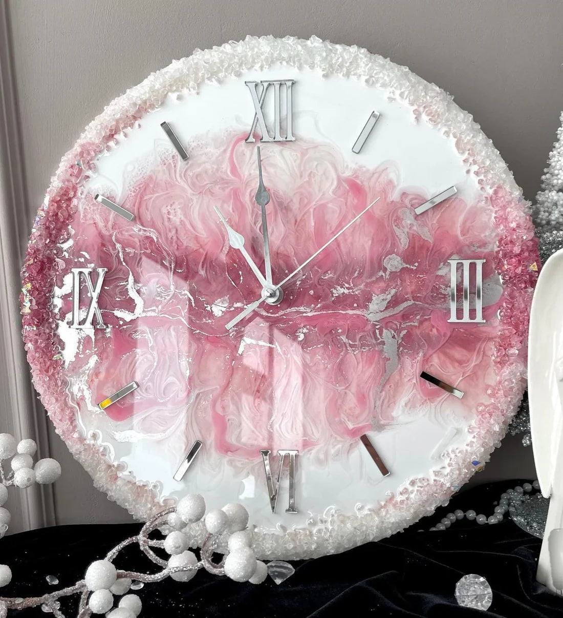 Rose Mist Delight – The Luxury Resin Clock