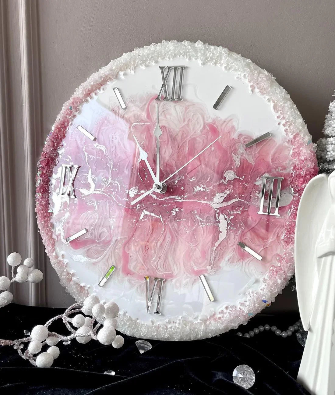 Rose Mist Delight – The Luxury Resin Clock
